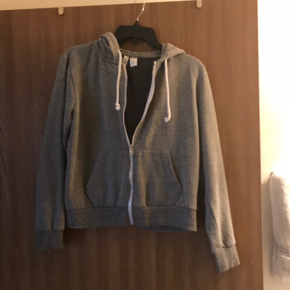 Hooded grey zip up